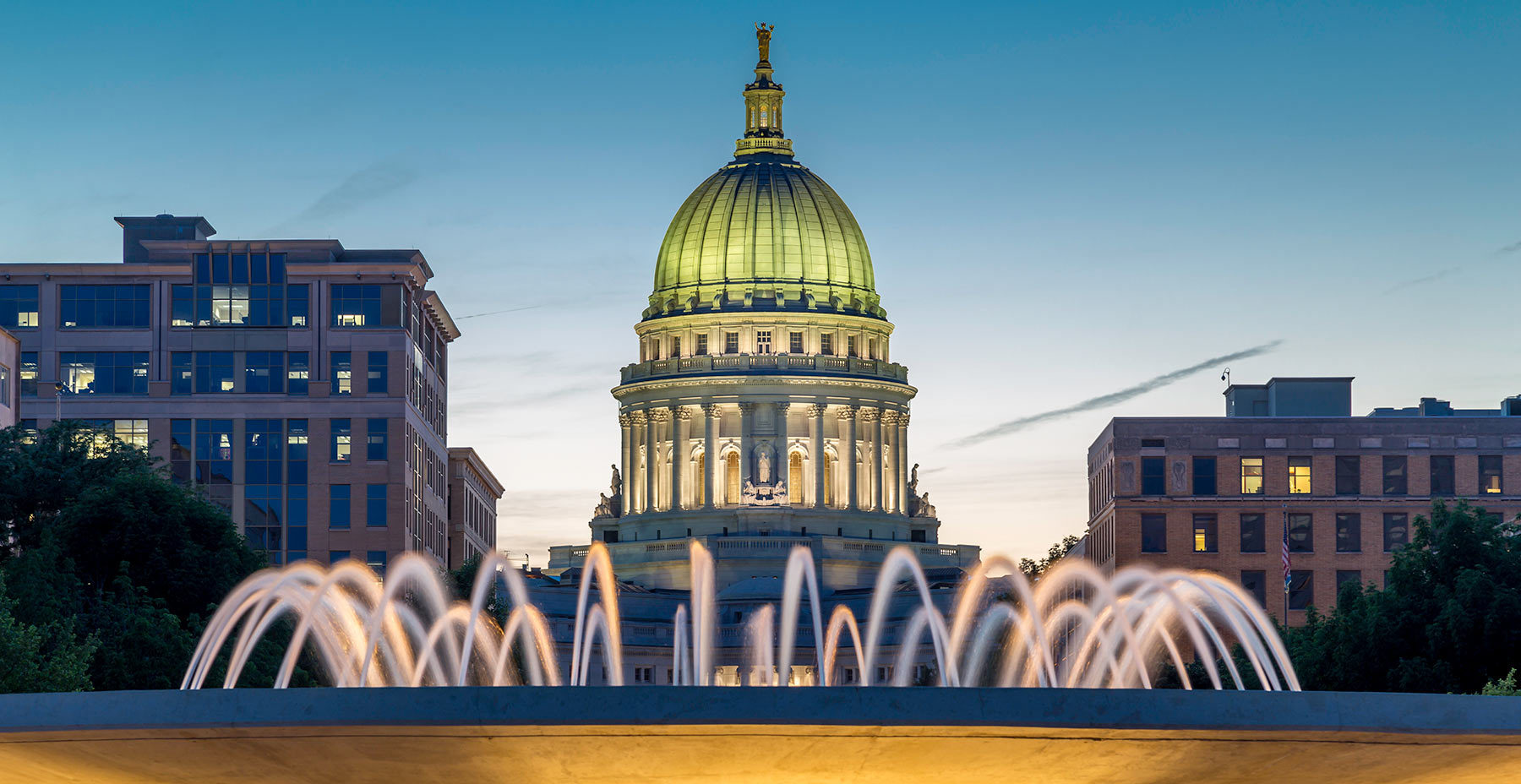 Picture of the Wisconsin Capitol Building